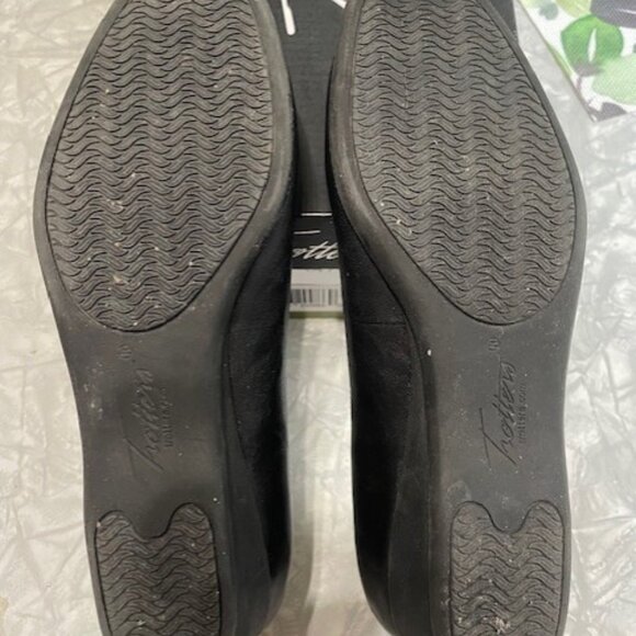 Trotters Black Wedged Round Toe Comfort Slip On Shoes Size 6 - Picture 6 of 7